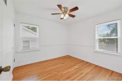 9826 Lullaby Lane, Saint Louis, MO 63114 - Photo 20