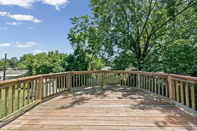 9826 Lullaby Lane, Saint Louis, MO 63114 - Photo 32