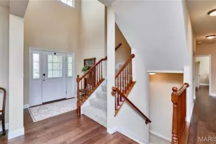 111 Berry Manor Cir, Saint Charles, MO 63376 - Photo 8