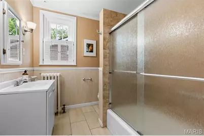 6920 Pershing Avenue, University City, MO 63130 - Photo 24