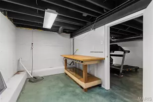 6920 Pershing Ave, University City, MO 63130 - Photo 40