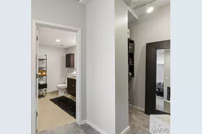 915 Olive Street #1403, Saint Louis, MO 63101 - Photo 14