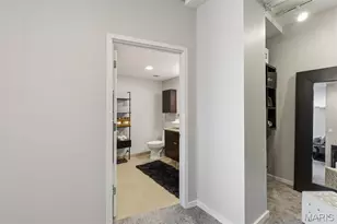 915 Olive St, Saint Louis, MO 63101 - Photo 14