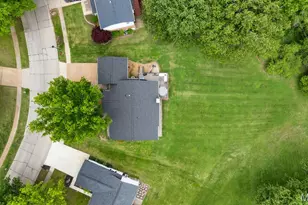 2947 Meramar Dr, Saint Louis, MO 63129 - Photo 34