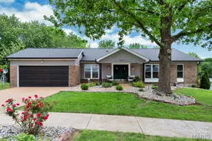 2947 Meramar Dr, Saint Louis, MO 63129 - Photo 1