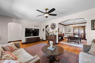 4322 Holly Hills Blvd, Saint Louis, MO 63116 - Photo 6
