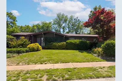 1440 Tina Drive, Florissant, MO 63033 - Photo 1