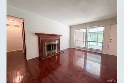 1440 Tina Drive, Florissant, MO 63033 - Photo 8