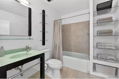 4100 Forest Park Avenue #403, Saint Louis, MO 63108 - Photo 22