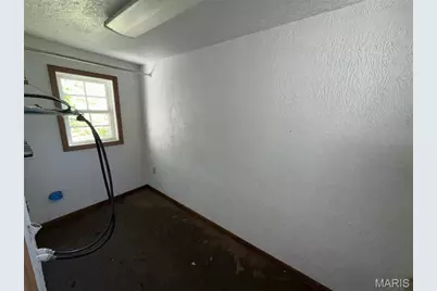 11 Greenwood Drive, Lebanon, MO 65536 - Photo 8