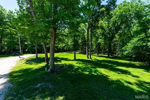 736 Angelina Ln, Robertsville, MO 63072 - Photo 14