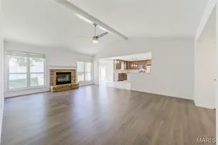 1019 Treeshade Dr, Saint Peters, MO 63376 - Photo 10