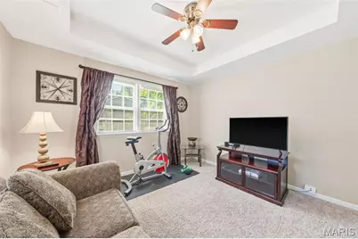 214 Orrick Lane, Kirkwood, MO 63122 - Photo 14