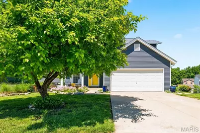 537 White Fence Drive, Wentzville, MO 63385 - Photo 2
