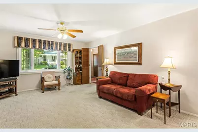 8620 Florence Avenue, Saint Louis, MO 63144 - Photo 16