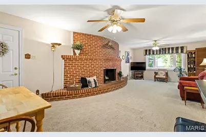 8620 Florence Avenue, Saint Louis, MO 63144 - Photo 18