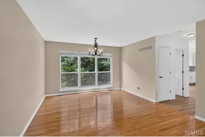 416 Johanna Place Drive, Ballwin, MO 63021 - Photo 6