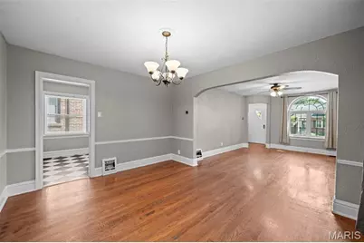 5709 Walsh Street, Saint Louis, MO 63109 - Photo 10