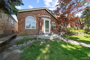 5709 Walsh St, Saint Louis, MO 63109 - Photo 2