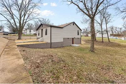 307 Poe Road, Park Hills, MO 63601 - Photo 2