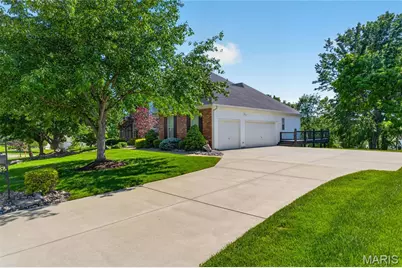 5568 Hennsley Circle, Weldon Spring, MO 63304 - Photo 4
