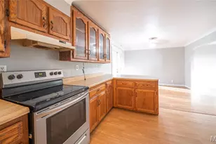 300 Alvarado Ave, New Melle, MO 65013 - Photo 12