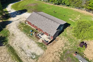 8700 N Hartley Rd, Ellisville, MO 65255 - Photo 28
