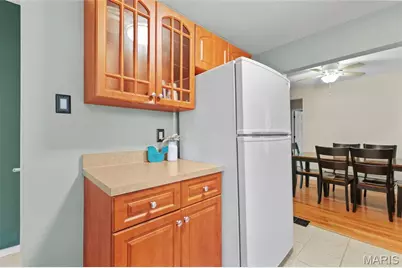 9557 Cantwell Drive, Affton, MO 63123 - Photo 18
