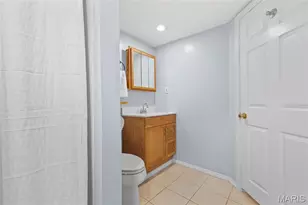 9557 Cantwell Dr, Affton, MO 63123 - Photo 34