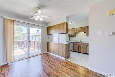 2200 Willott Road #I, Saint Peters, MO 63376 - Photo 4