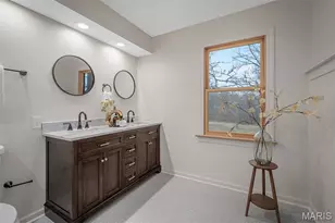 11584 New London Dr, Saint Louis, MO 63141 - Photo 40