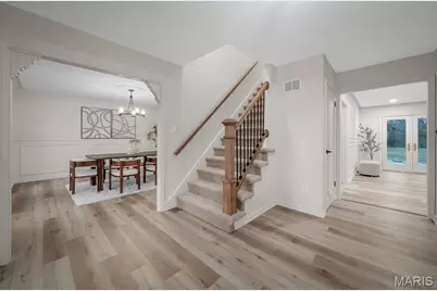 11584 New London Drive, Saint Louis, MO 63141 - Photo 6