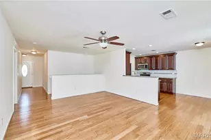 70 Round Table Ct, Winfield, MO 63389 - Photo 4