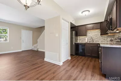 1746 Redbird Cove, Brentwood, MO 63144 - Photo 8