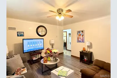 7506 W Florissant Avenue, Saint Louis, MO 63136 - Photo 8