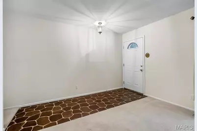 4768 Longspur Drive, Unincorporated, MO 63128 - Photo 4