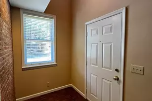 2204 Menard St, Saint Louis, MO 63104 - Photo 2