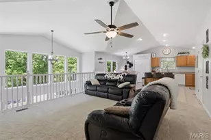 6061 Plantation Dr, Unincorporated, MO 63050 - Photo 8