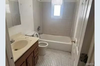 9078 Patrick Drive, Saint Louis, MO 63114 - Photo 12