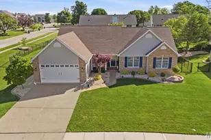 2218 Quaint Cottage Dr, O'Fallon, MO 63368 - Photo 2