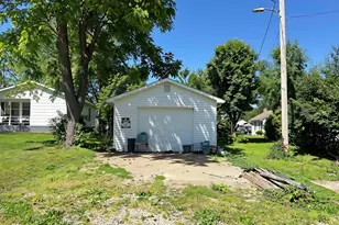 412 Monroe St, Desloge, MO 63601 - Photo 1