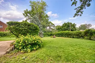 2910 Hatherly Dr, Bel-Nor, MO 63121 - Photo 22