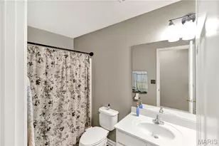 215 Candlewick Dr, Pacific, MO 63069 - Photo 14