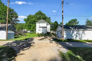 411 N Columbus St, Pacific, MO 63069 - Photo 30
