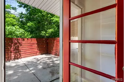 1410 Fournier Drive, Saint Louis, MO 63126 - Photo 36