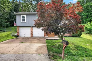 2673 Cathy Ann Dr, High Ridge, MO 63049 - Photo 2