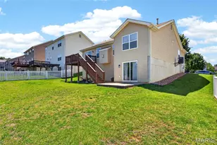 5531 Emerald Ridge Dr, Cottleville, MO 63304 - Photo 2