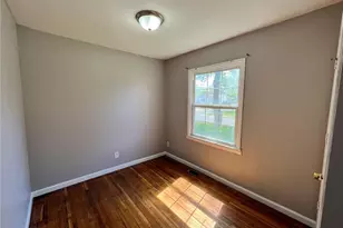 10425 Presley Dr, Saint Louis, MO 63137 - Photo 10