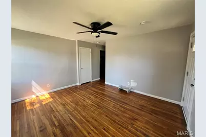 10425 Presley Drive, Saint Louis, MO 63137 - Photo 2
