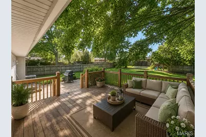 775 Gerald Avenue, Hazelwood, MO 63031 - Photo 14
